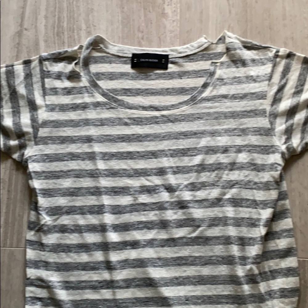 Calvin Rucker 100% Linen Top - Picture 5 of 5